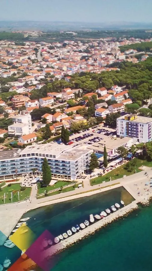 Hotel Filip 2 à Biograd Na Moru Maison d'hôtes